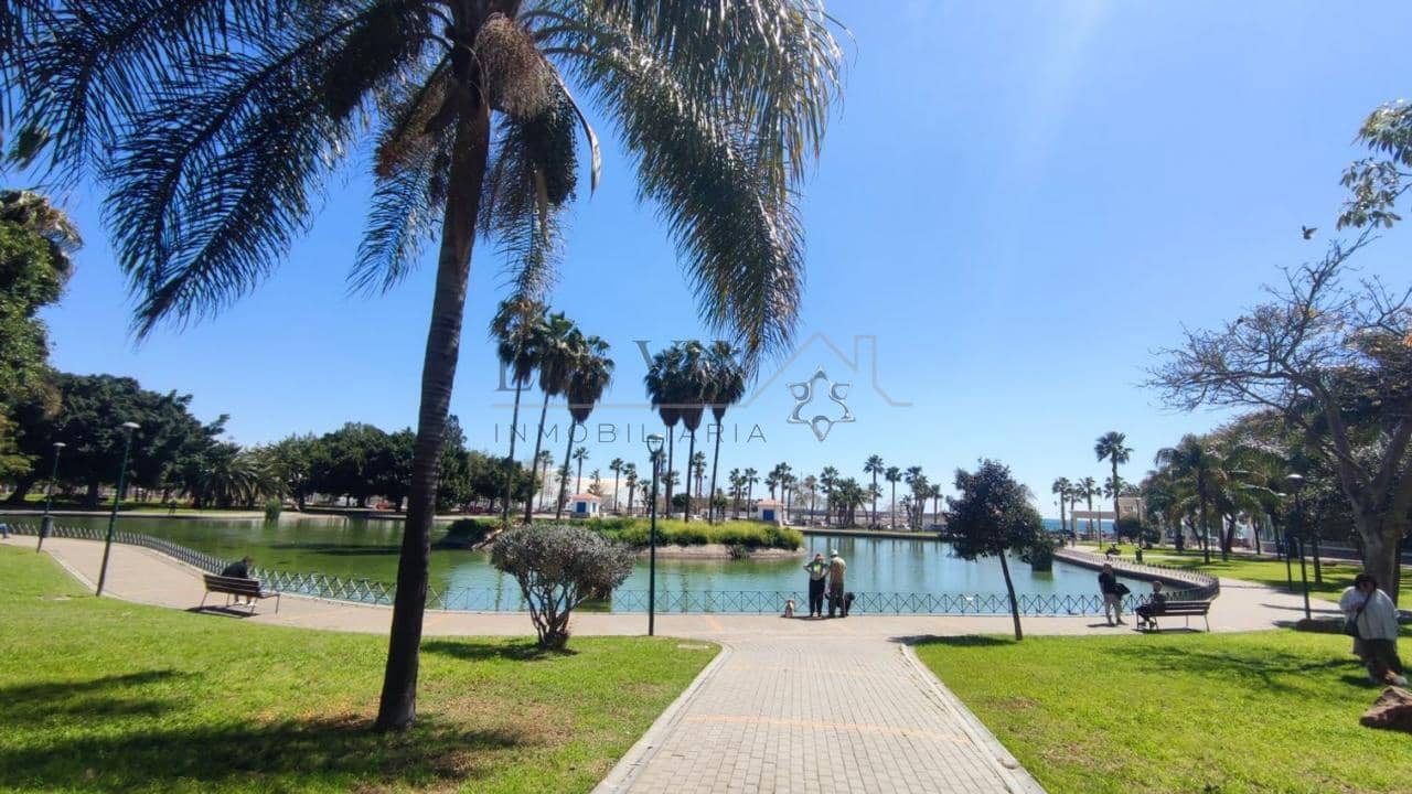 3 sovrum Lägenhet till salu i Malaga stad med garage - 375 000 € (Ref: 9583237)