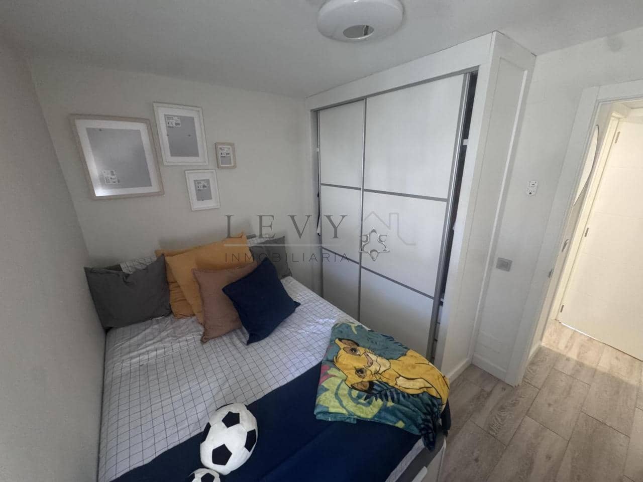 Piso de 2 habitaciones en Nueva Andalucia en venta con garaje - 190.800 € (Ref: 9583240)