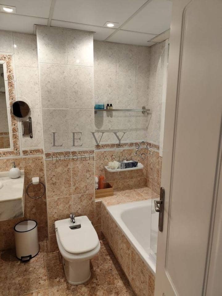 1 makuuhuone Asunto myytävänä paikassa Nueva Andalucia mukana uima-altaan 
autotalli - 318 000 € (Ref: 9583241)