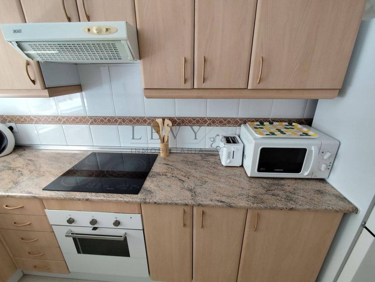 1 makuuhuone Asunto myytävänä paikassa Nueva Andalucia mukana uima-altaan 
autotalli - 318 000 € (Ref: 9583241)