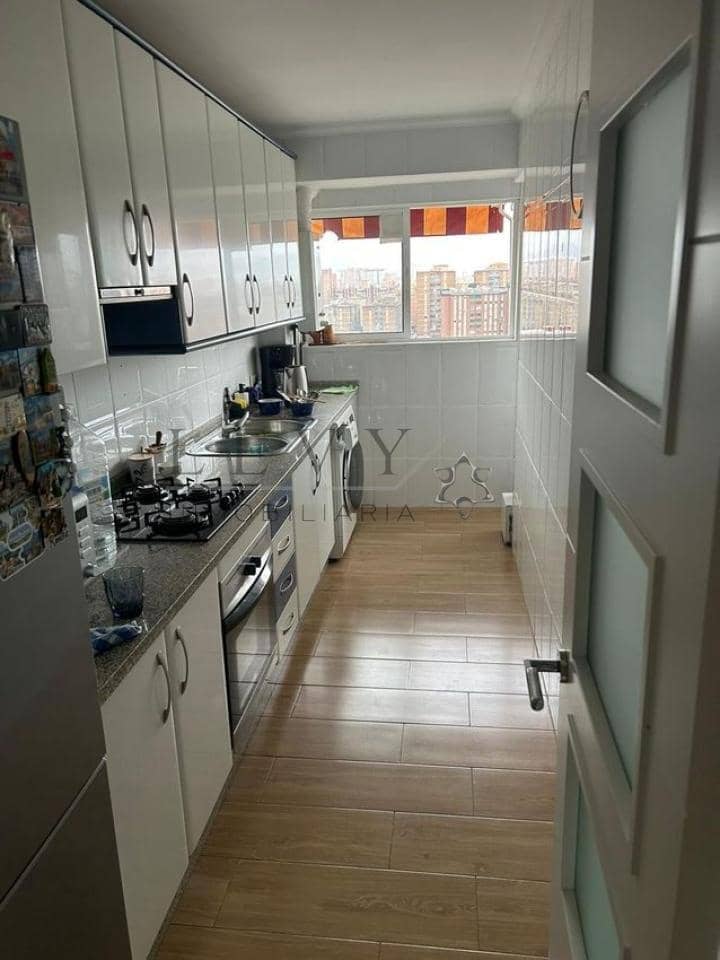 3 Zimmer Wohnung zu verkaufen in Malaga Stadt - 350.000 € (Ref: 9583246)