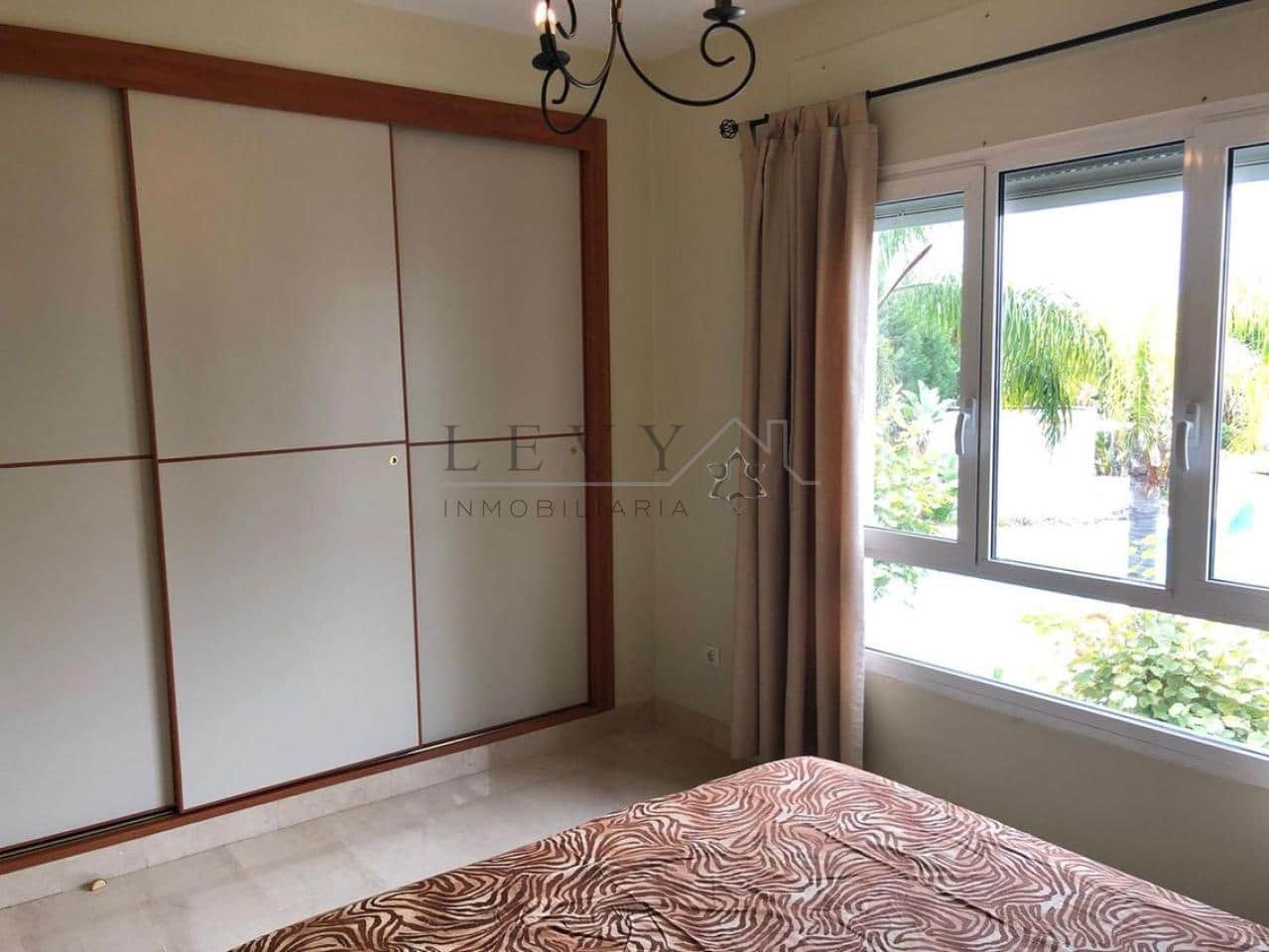 3 bedroom Flat for sale in Nueva Andalucia with pool garage - € 460,000 (Ref: 9583247)