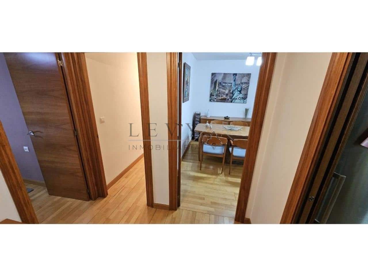 4 sovrum Lägenhet till salu i Malaga stad - 415 000 € (Ref: 9583250)