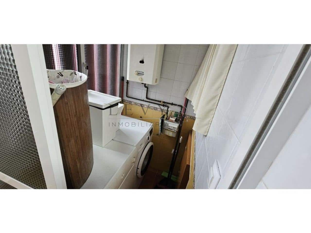 4 sovrum Lägenhet till salu i Malaga stad - 415 000 € (Ref: 9583250)