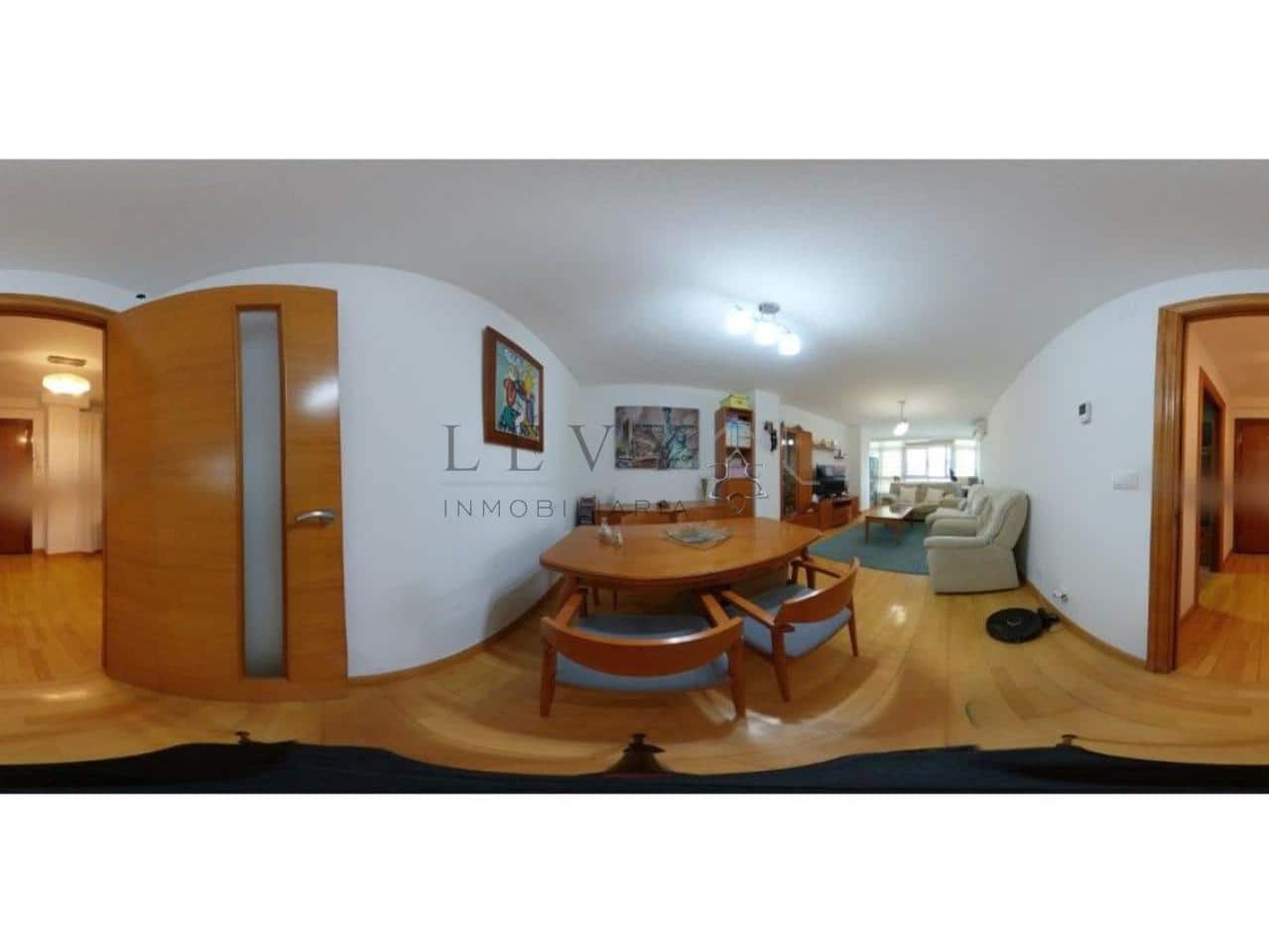 4 sovrum Lägenhet till salu i Malaga stad - 415 000 € (Ref: 9583250)