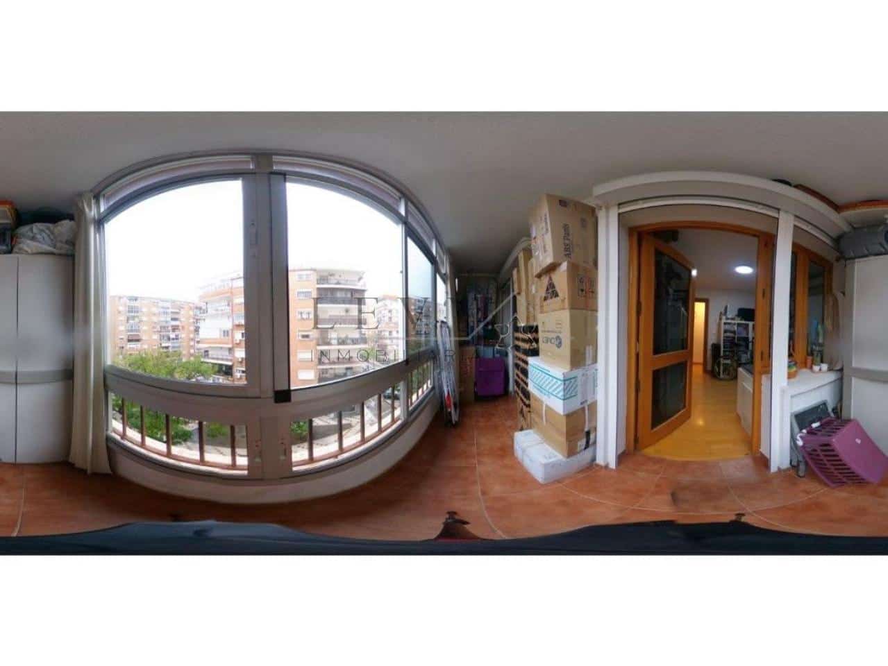 4 sovrum Lägenhet till salu i Malaga stad - 415 000 € (Ref: 9583250)