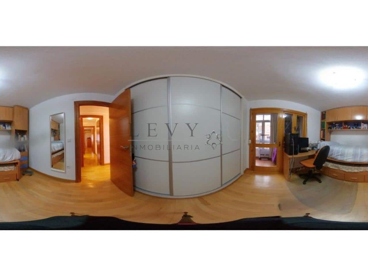 4 sovrum Lägenhet till salu i Malaga stad - 415 000 € (Ref: 9583250)