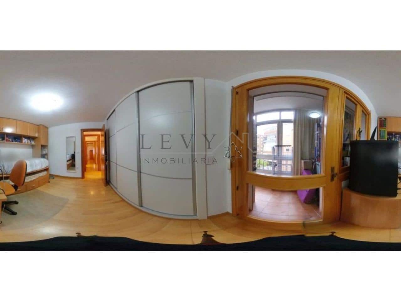 4 sovrum Lägenhet till salu i Malaga stad - 415 000 € (Ref: 9583250)