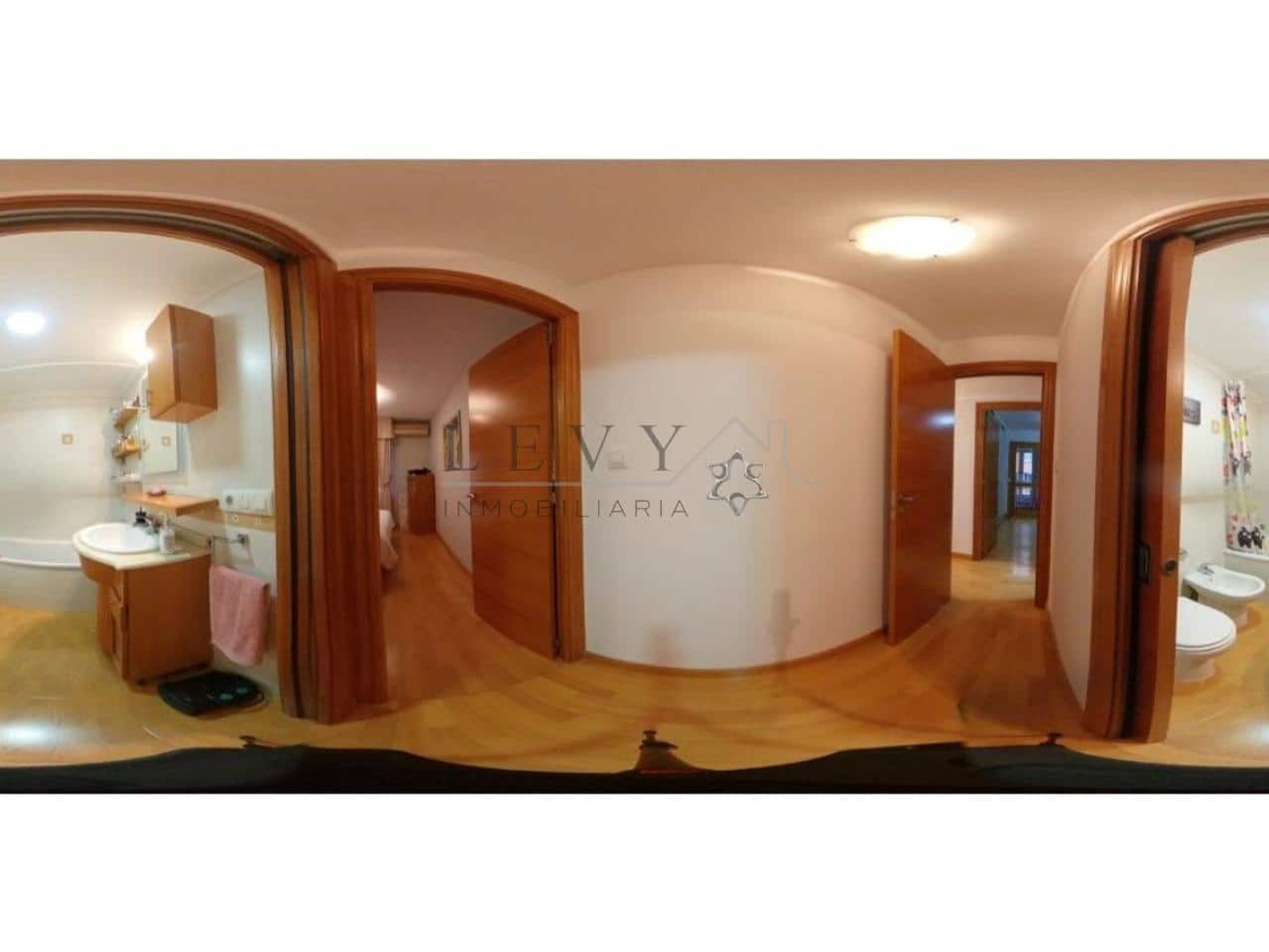 4 sovrum Lägenhet till salu i Malaga stad - 415 000 € (Ref: 9583250)