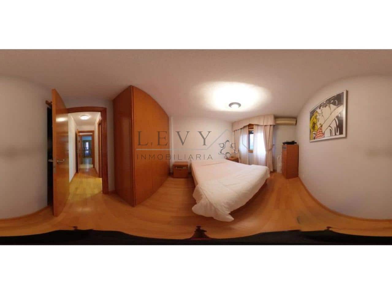 4 sovrum Lägenhet till salu i Malaga stad - 415 000 € (Ref: 9583250)