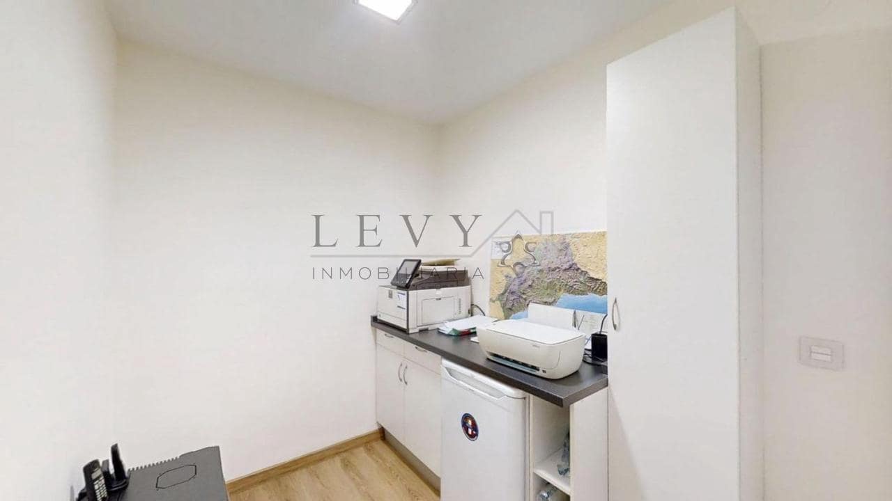 3 bedroom Flat for sale in Malaga city with garage - € 495,000 (Ref: 9583251)