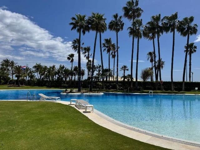 4 quarto Apartamento para venda em Puerto Banus, Marbella com piscina garagem - 4 500 000 € (Ref: 9583253)