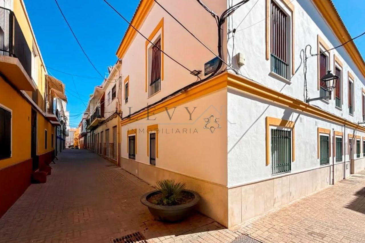 2 slaapkamer Penthouse te koop in Malaga stad - € 190.700 (Ref: 9583254)