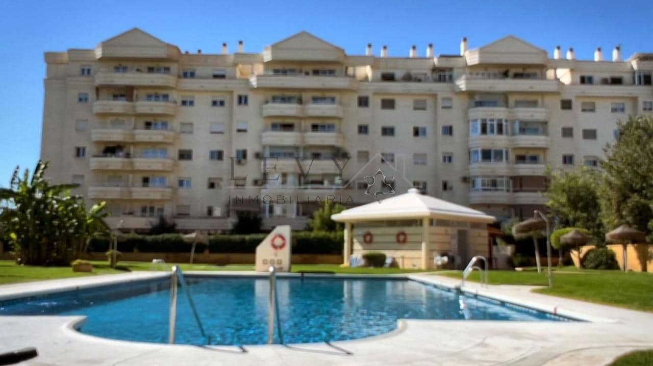 4 soveværelse Lejlighed til salg i Malaga by med swimmingpool garage - € 840.000 (Ref: 9583255)