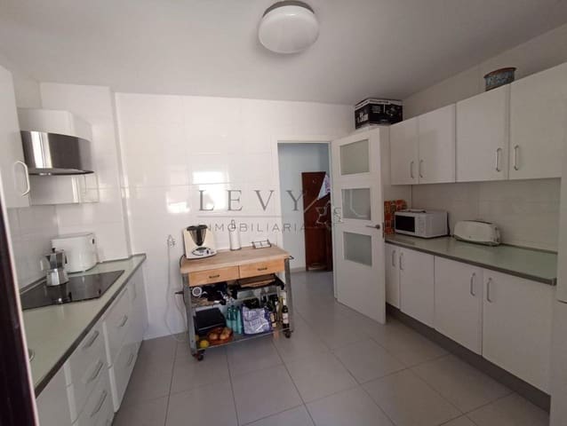 3 makuuhuone Asunto myytävänä paikassa Guadalmar, Málaga kaupunki mukana uima-altaan 
autotalli - 420 000 € (Ref: 9583256)