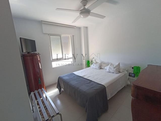 3 makuuhuone Asunto myytävänä paikassa Guadalmar, Málaga kaupunki mukana uima-altaan 
autotalli - 420 000 € (Ref: 9583256)