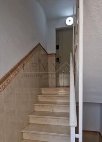 Piso de 2 habitaciones en Málaga ciudad en venta - 228.000 € (Ref: 9583258)