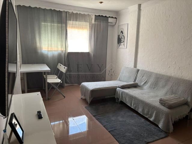 2 bedroom Flat for sale in Las Chapas, Málaga city - € 180,000 (Ref: 9583259)