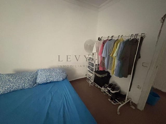 2 bedroom Flat for sale in Las Chapas, Málaga city - € 180,000 (Ref: 9583259)