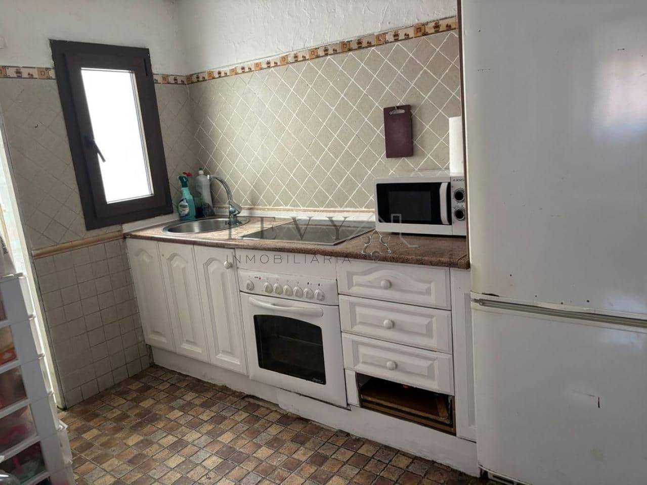 2 bedroom Flat for sale in Malaga city - € 180,000 (Ref: 9583259)