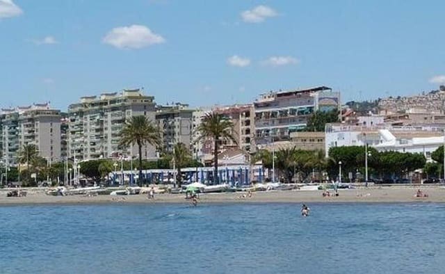 3 chambre Appartement à vendre à Playas del Palo, Malaga ville avec garage - 490 000 € (Ref: 9583260)