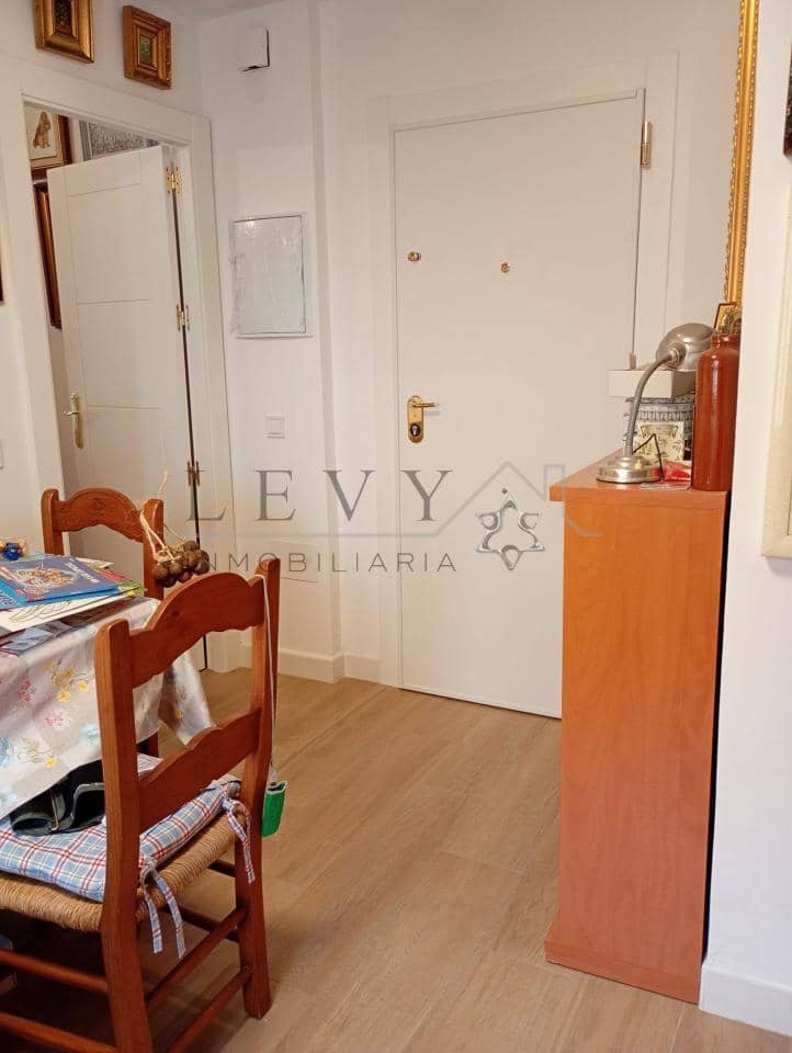 3 Zimmer Wohnung zu verkaufen in Malaga Stadt - 340.000 € (Ref: 9583261)
