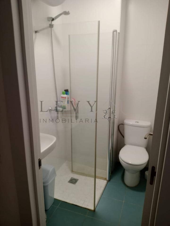 Flat for sale in Torremolinos - € 160,000 (Ref: 9583262)