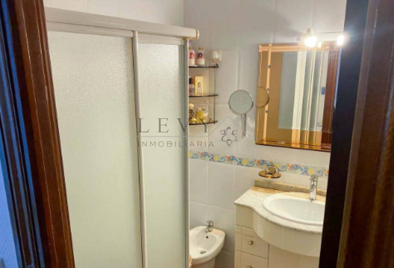 3 sovrum Lägenhet till salu i Malaga stad - 289 000 € (Ref: 9583264)