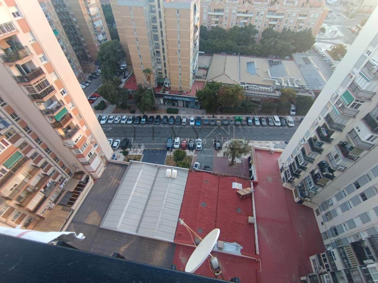 Piso de 3 habitaciones en Málaga ciudad en venta - 318.000 € (Ref: 9583267)