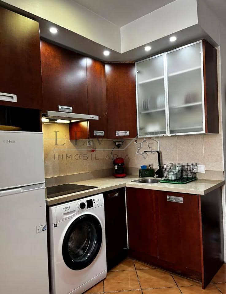 Piso de 1 habitación en Torremolinos en venta con garaje - 280.000 € (Ref: 9583268)
