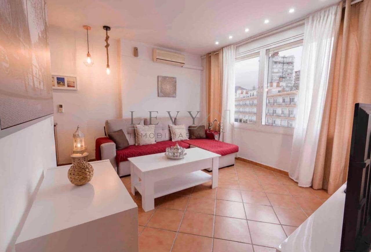 Piso de 1 habitación en Torremolinos en venta con garaje - 280.000 € (Ref: 9583268)