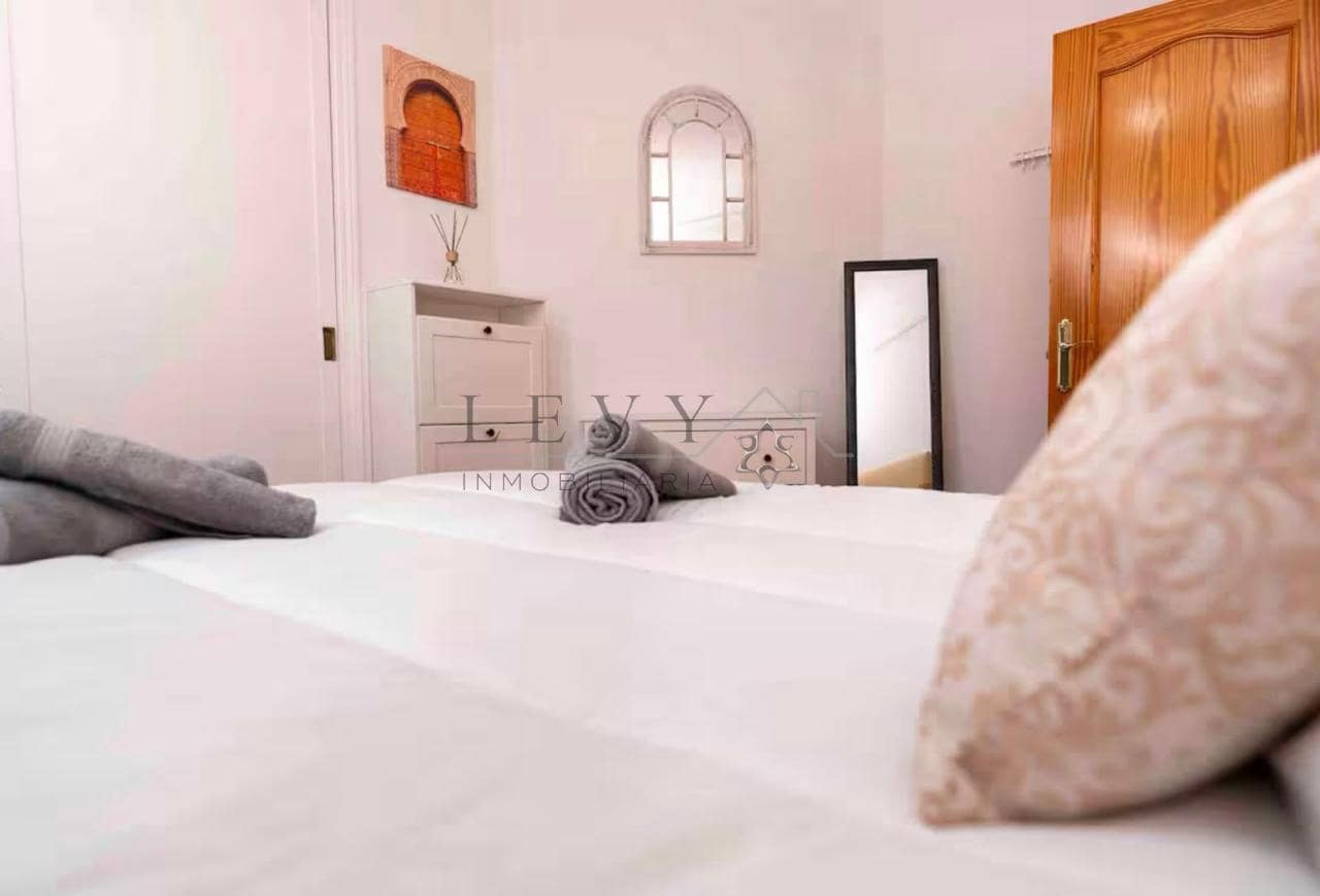 Piso de 1 habitación en Torremolinos en venta con garaje - 280.000 € (Ref: 9583268)