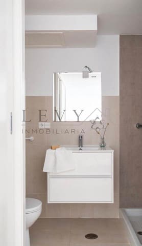 2 slaapkamer Flat te koop in Puerto Banus, Marbella - € 595.000 (Ref: 9583269)