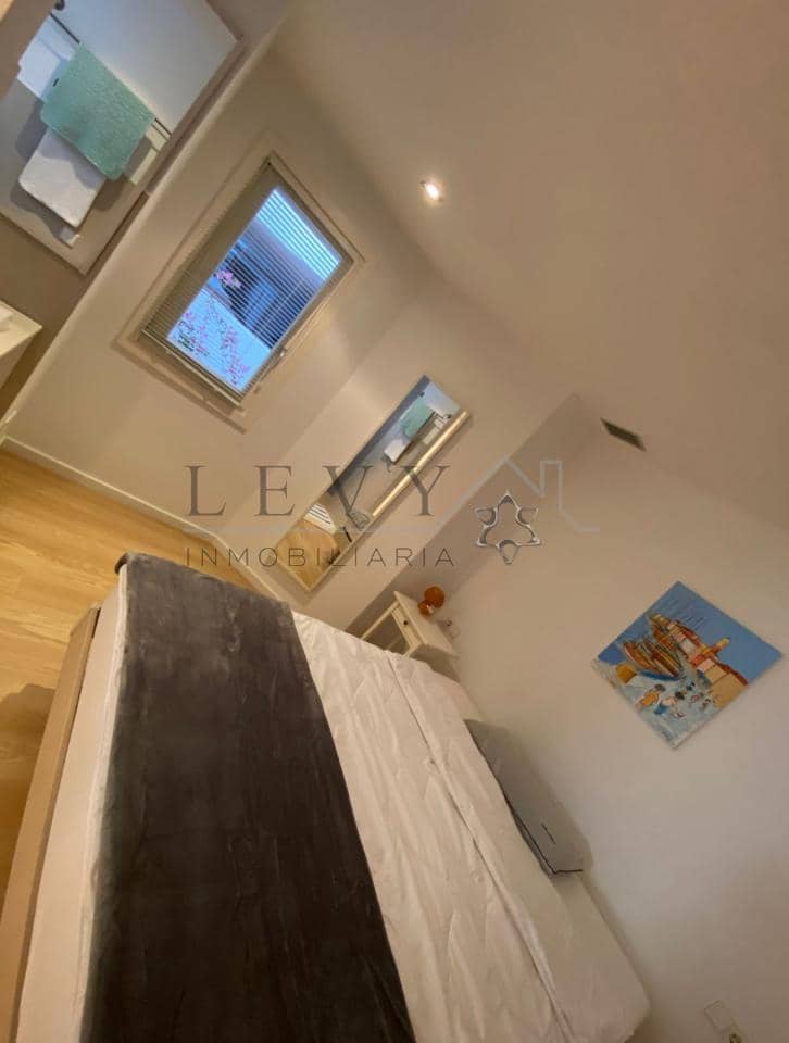 2 slaapkamer Flat te koop in Puerto Banus - € 595.000 (Ref: 9583269)