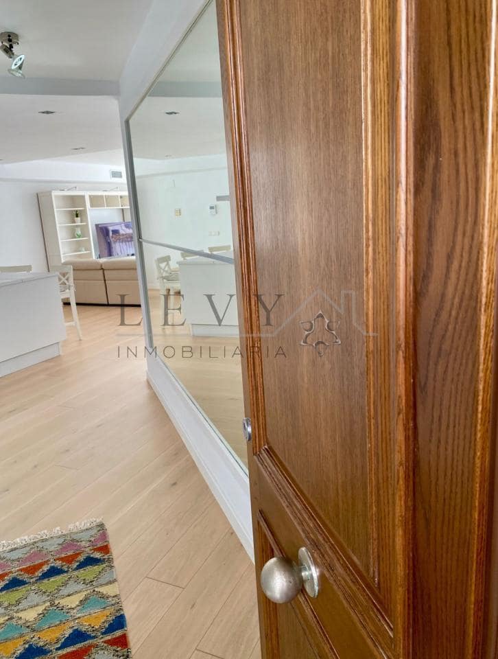 2 slaapkamer Flat te koop in Puerto Banus - € 595.000 (Ref: 9583269)