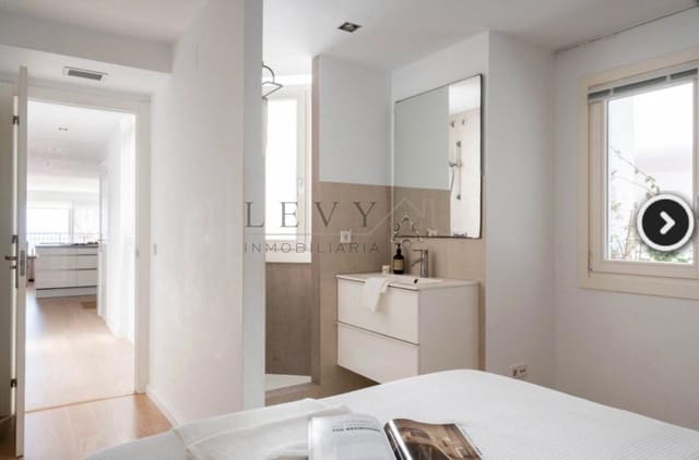 2 slaapkamer Flat te koop in Puerto Banus, Marbella - € 595.000 (Ref: 9583269)