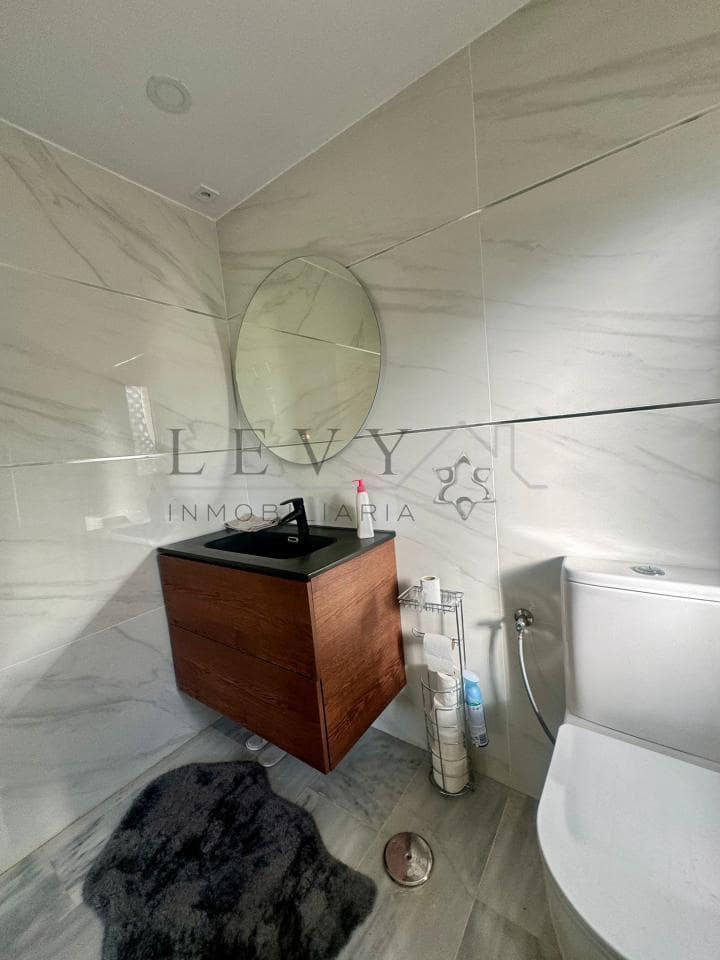 3 camera da letto Appartamento da affittare in Nueva Andalucia con piscina garage - 3.000 € (Rif: 9583270)