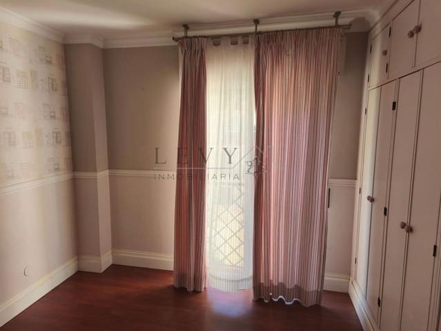 2 slaapkamer Flat te koop in Lagunillas, Málaga stad - € 340.000 (Ref: 9583272)