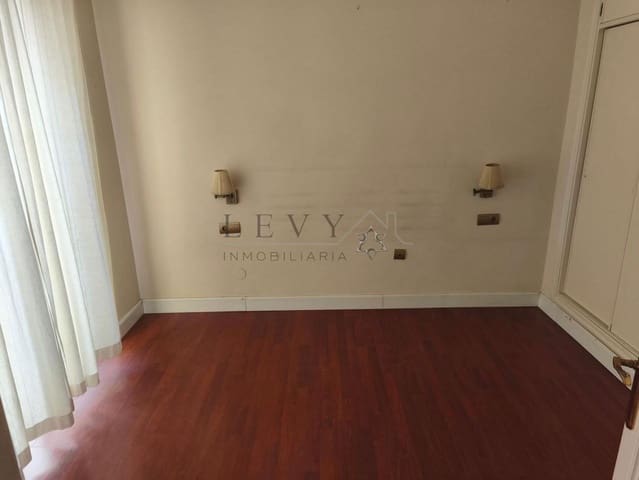 2 slaapkamer Flat te koop in Lagunillas, Málaga stad - € 340.000 (Ref: 9583272)