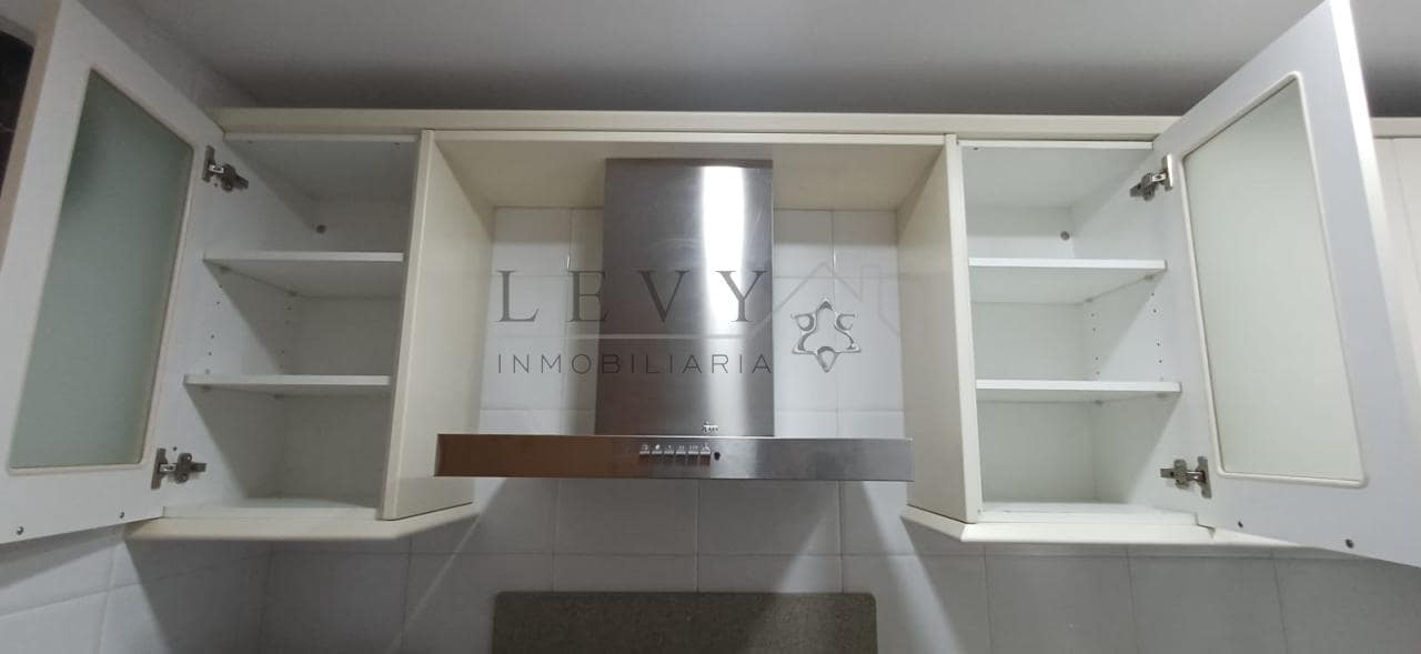 Piso de 2 habitaciones en Málaga ciudad en alquiler - 1.300 € (Ref: 9583273)