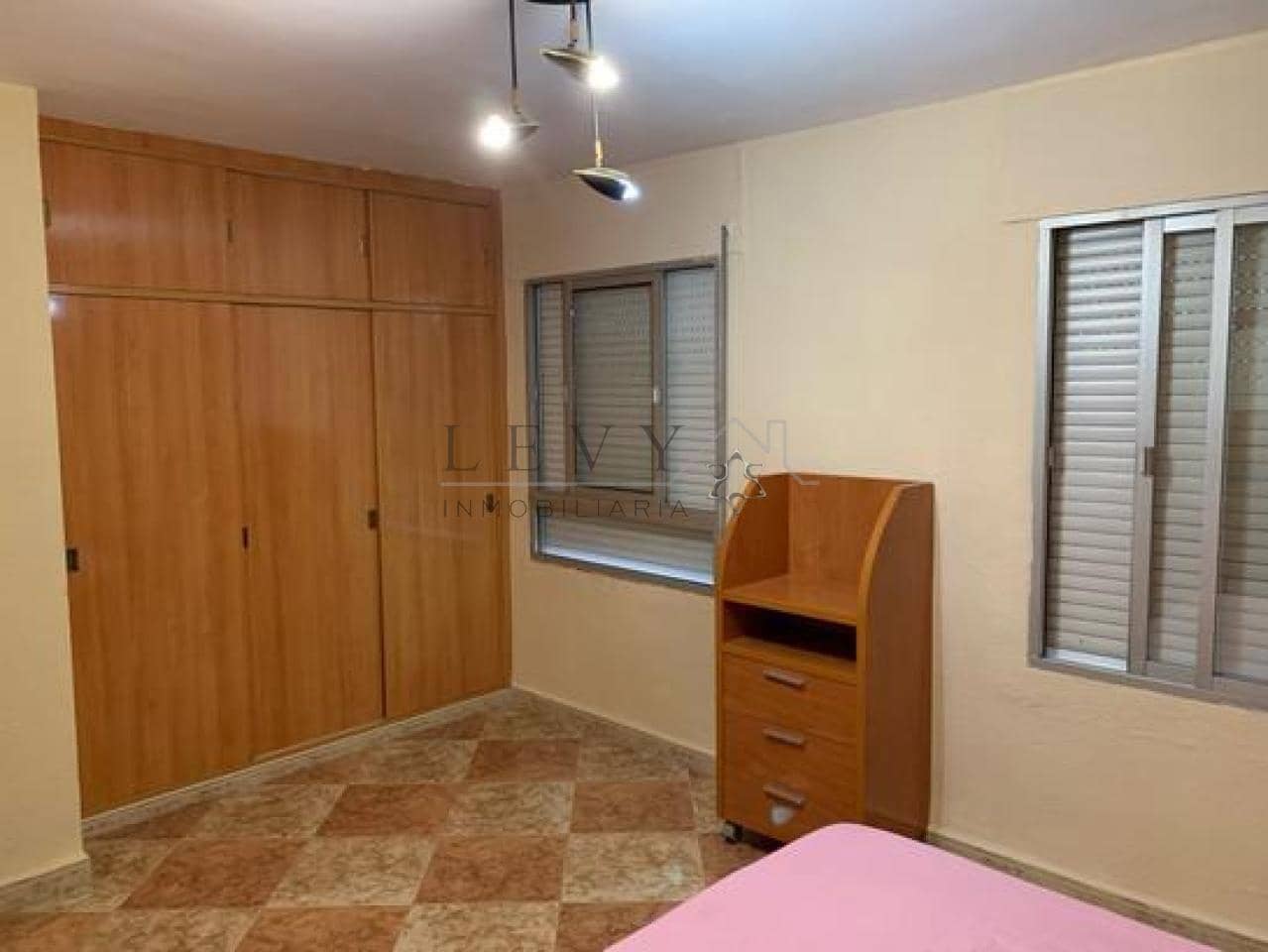 3 sovrum Lägenhet till salu i Malaga stad - 270 000 € (Ref: 9583277)