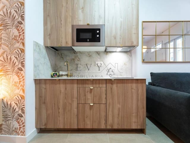 Monolocale in vendita in La Trinidad, Malaga città - 240.000 € (Rif: 9583279)