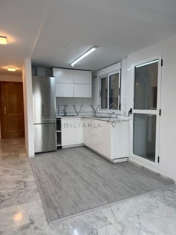 3 Zimmer Wohnung zu vermieten in Parque Ayala, Málaga Stadt - 1.699 € (Ref: 9583281)