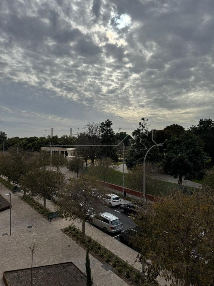 3 bedroom Flat for rent in Malaga city - € 1,699 (Ref: 9583281)