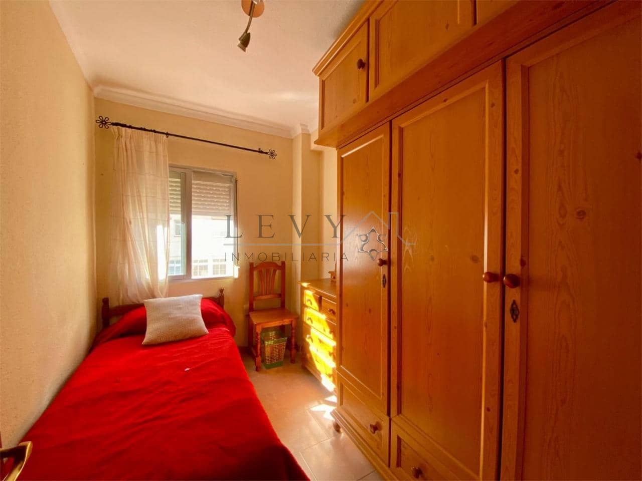 3 sovrum Lägenhet till salu i Malaga stad - 279 000 € (Ref: 9583284)