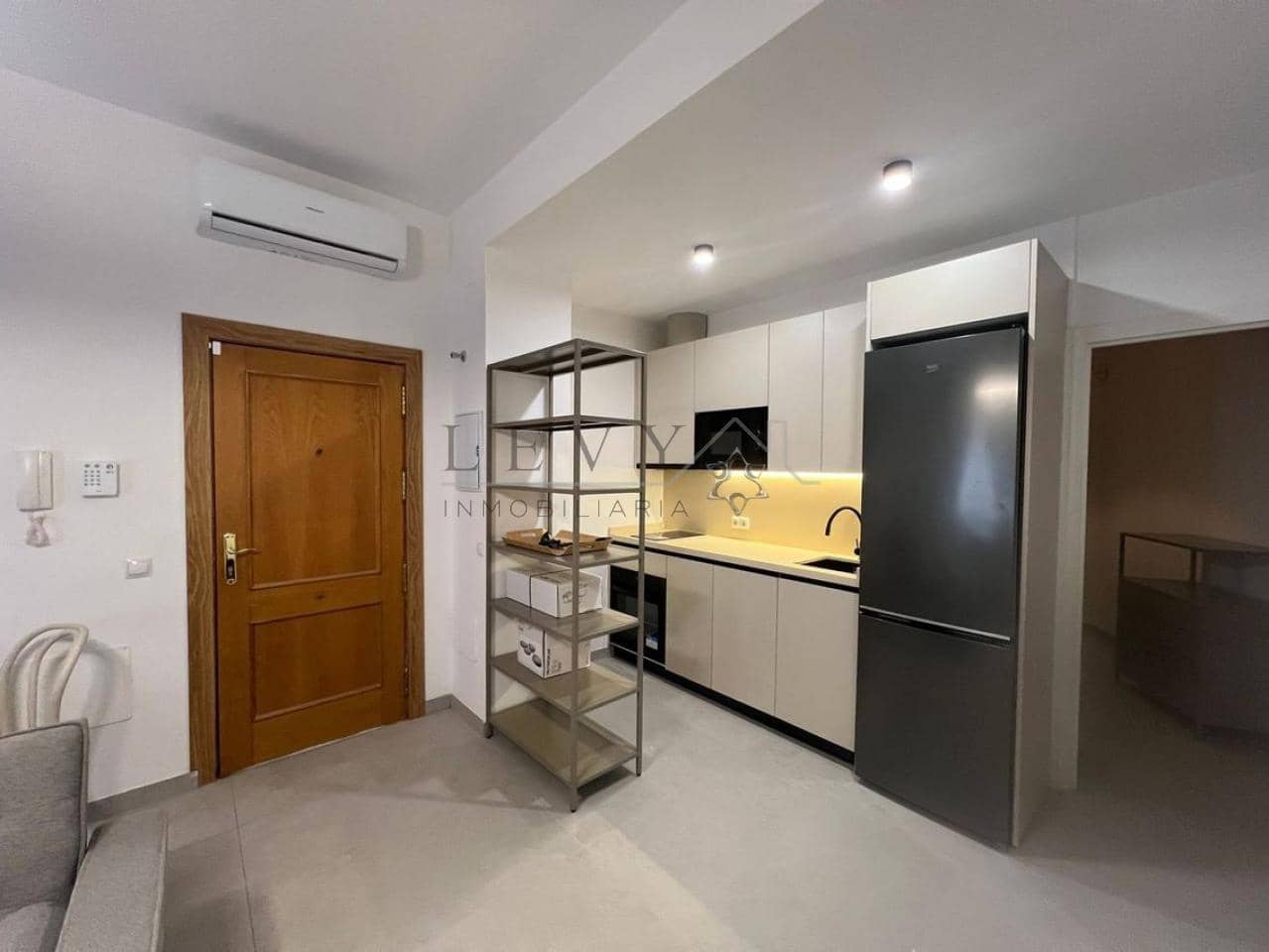 2 slaapkamer Flat te koop in Malaga stad - € 225.000 (Ref: 9583286)