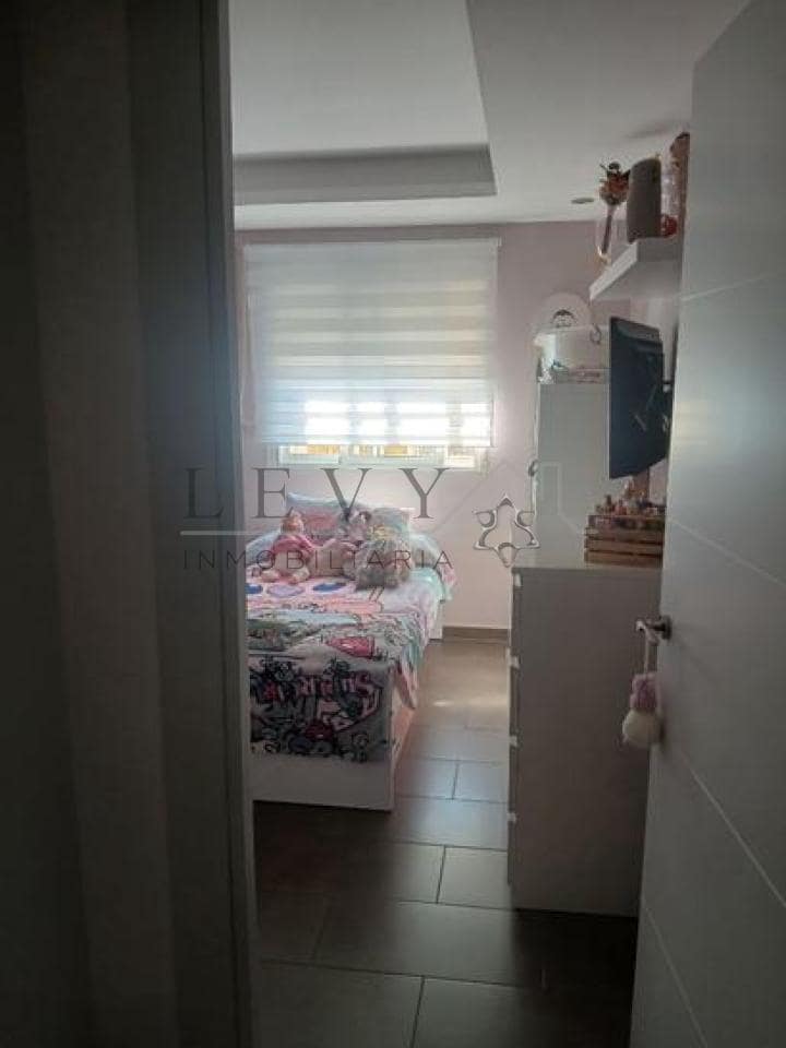 Piso de 3 habitaciones en Málaga ciudad en venta - 276.000 € (Ref: 9583289)
