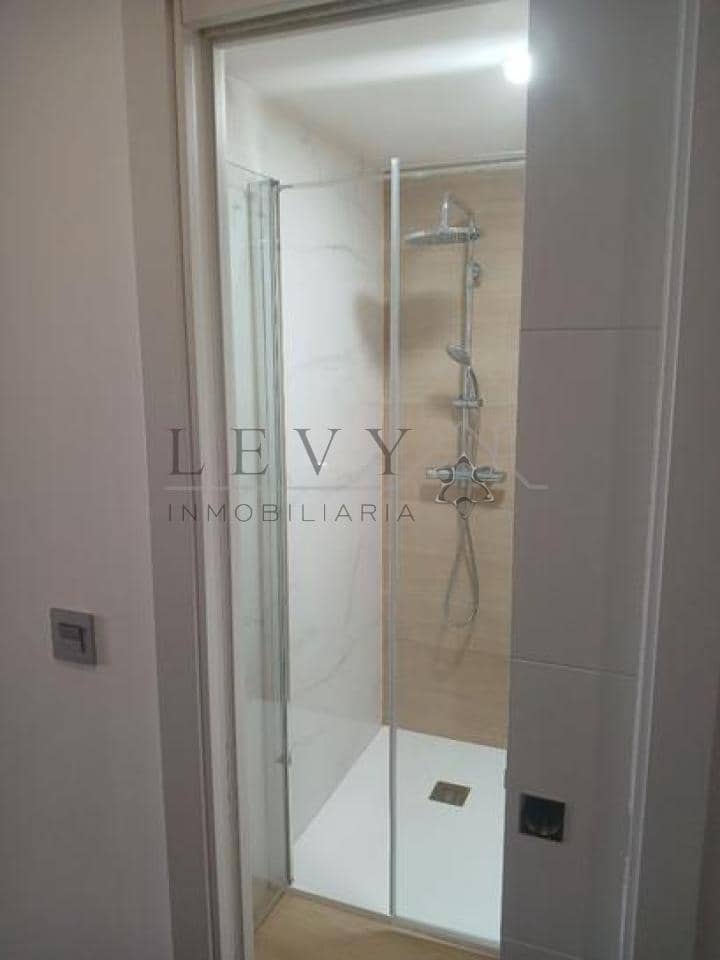 Piso de 3 habitaciones en Málaga ciudad en venta - 276.000 € (Ref: 9583289)