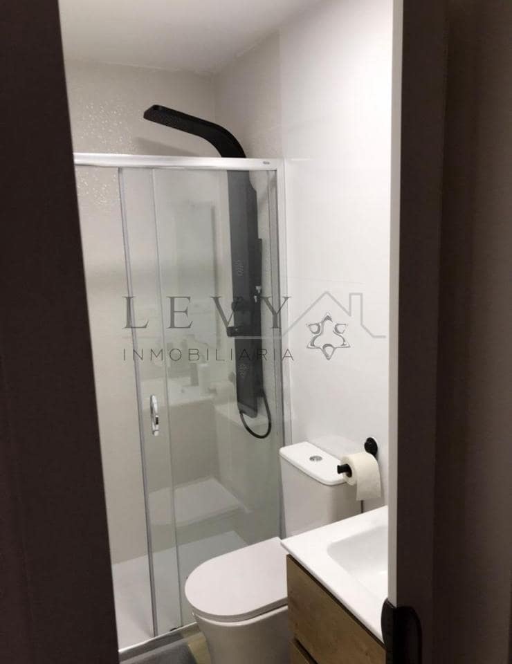 1 bedroom Studio for rent in Malaga city - € 800 (Ref: 9583290)