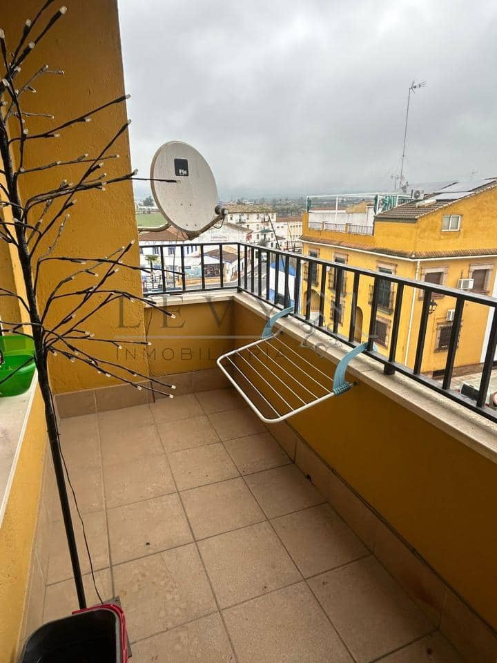 3 bedroom Flat for sale in Andujar - € 50,000 (Ref: 9583294)